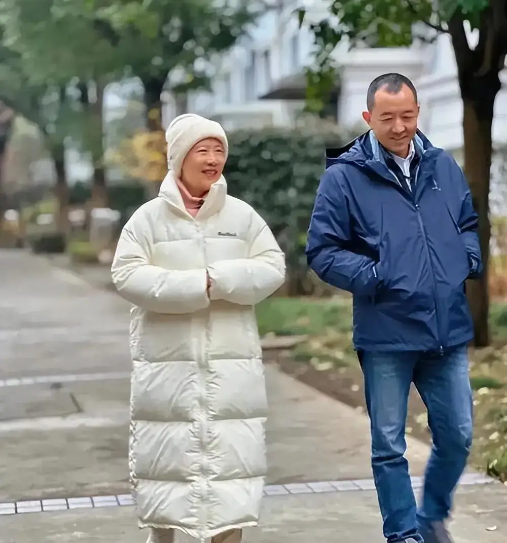 叶檀丈夫定居美国长期分居，身家上亿