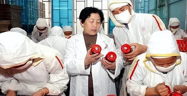 老干妈用AI把600人裁到48人 年营收54亿 网友怒了:下架!