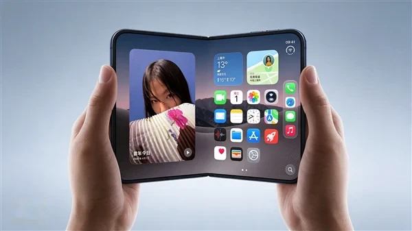 咔嚓一声脆响!苹果iPhone Duo开箱屏幕就爆线 多名机主中招 维修费直奔8000元