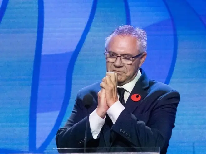 BC省变天！保守党夺64席，百年来首次执政，NDP惨败
