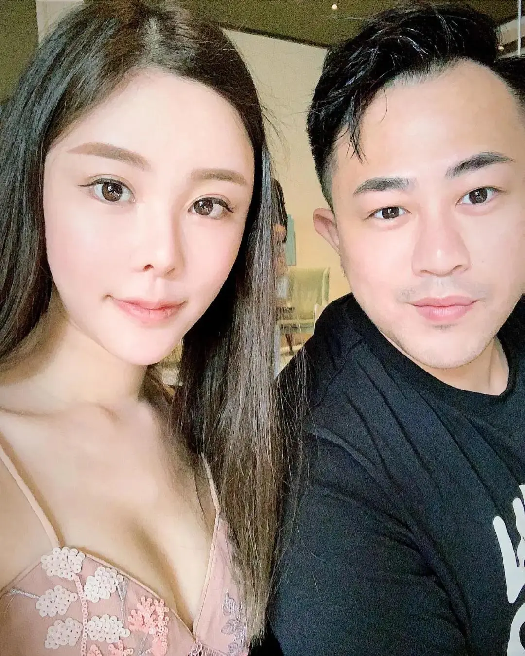 蔡天凤分尸细节：右臀和脊骨分开，电锯或锤子造成
