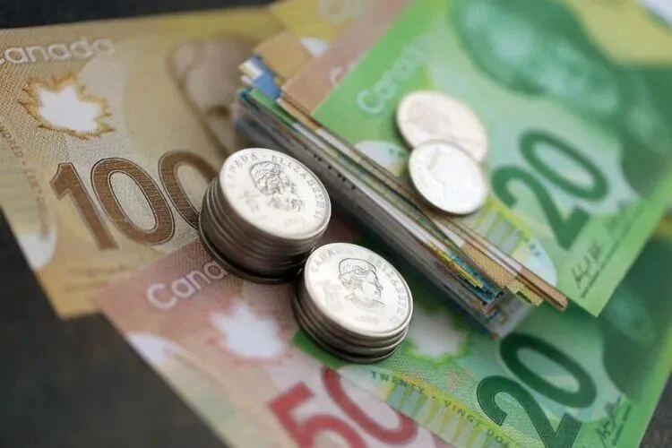 加拿大人快查账户！最高$1800退税还没领？CRA提醒