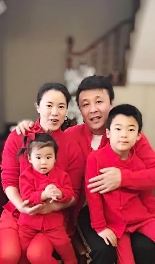 王楠现状：在内蒙古租房住，女儿进省队试训