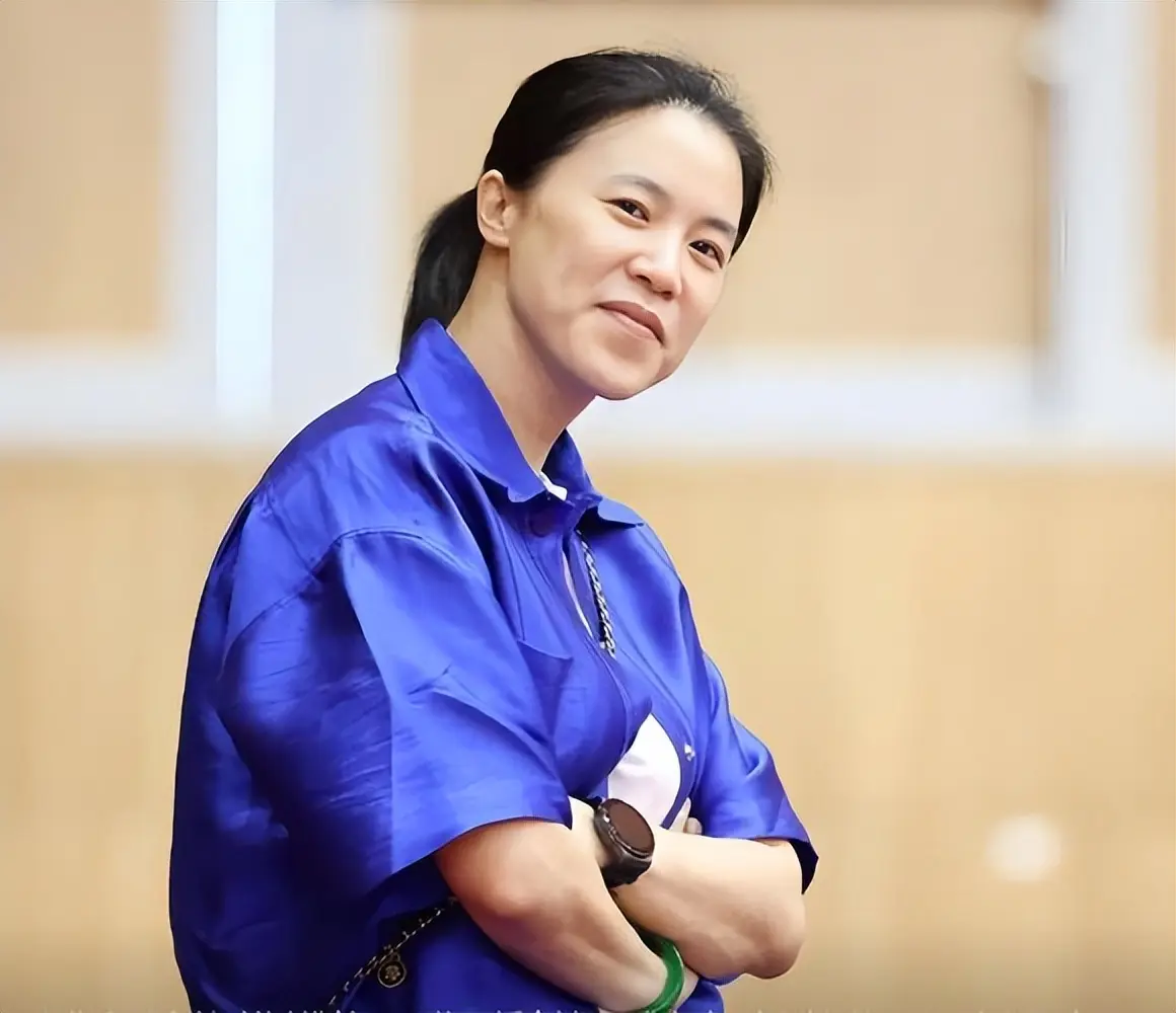 王楠现状：在内蒙古租房住，女儿进省队试训