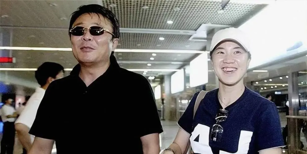 王楠现状：在内蒙古租房住，女儿进省队试训