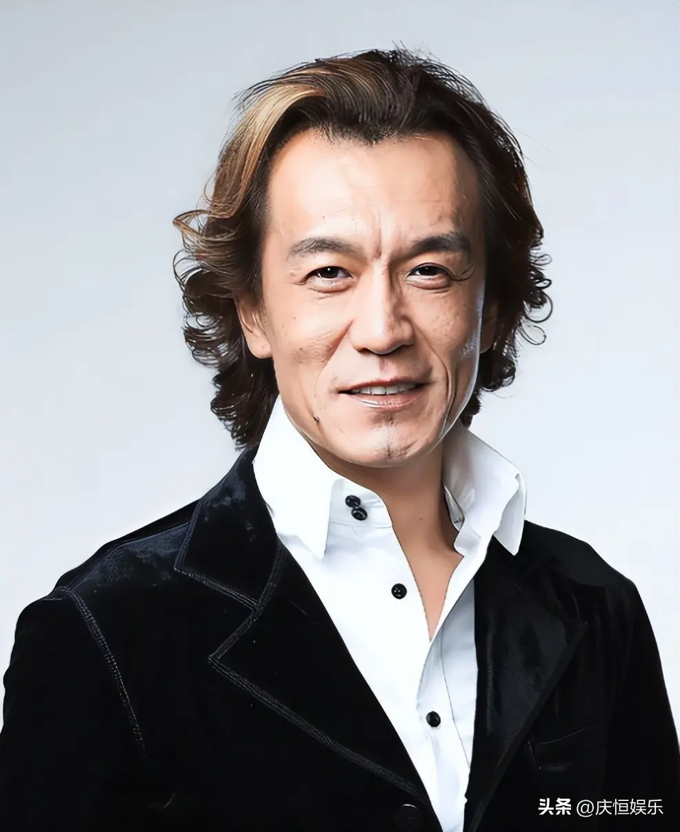 李咏老婆哈文定居纽约富人区，没有再婚