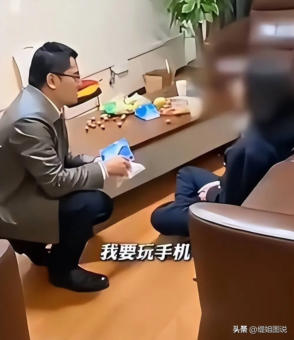 七旬老人短剧充值22.58万, 三分钟能让你倾家荡产？