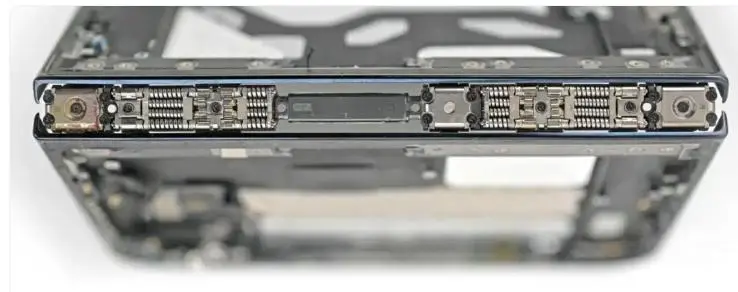 开箱6小时屏幕报废！苹果iPhone Duo全球翻车，去中国化玩砸了