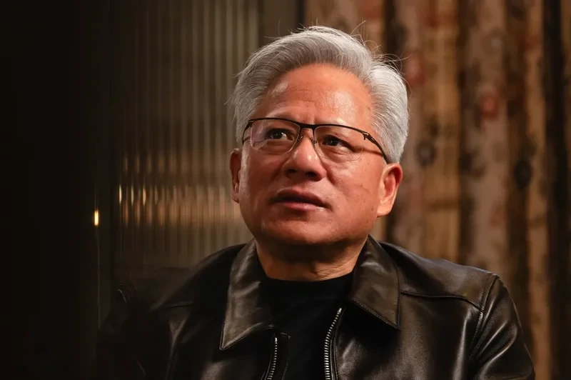 胡锡进:被指控与“中国女间谍”密切交往，黄仁勋气晕了