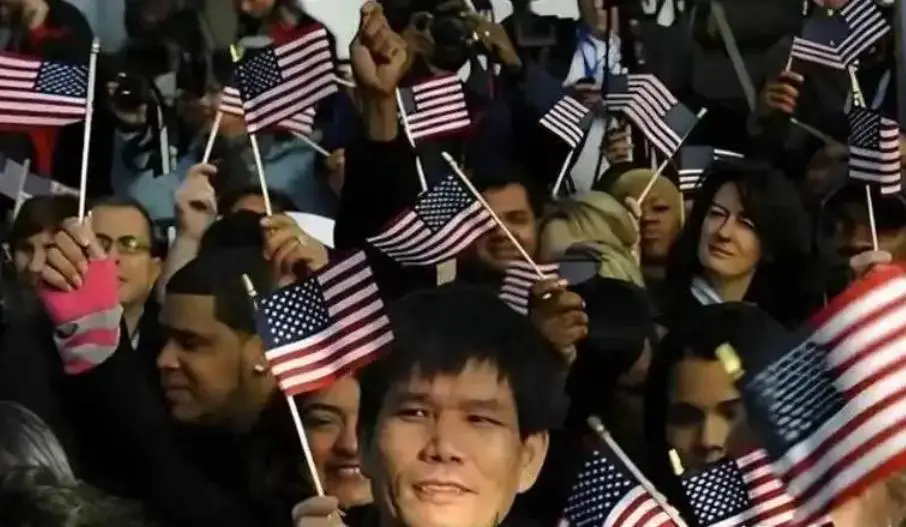 卖掉6000多万上海洋房移民美国 现在住破公寓给人修脚